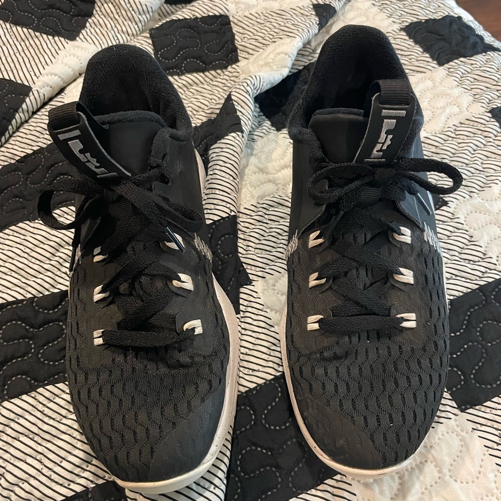 Boys Nike Shoes